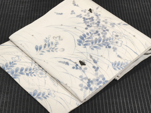 秋草に鈴虫文様 型染めに手刺繍 絽 名古屋帯　