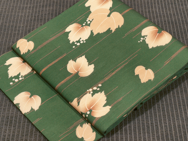 縞に葡萄（ぶどう）文様 型染め 名古屋帯