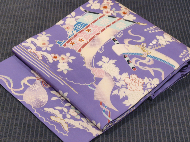 御所解きに草花文様 型染めと手刺繍 名古屋帯　