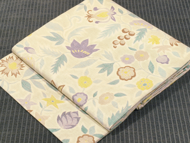 葡萄に花唐草文様 型染め 紬 名古屋帯