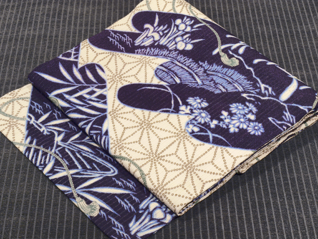 麻の葉に筏に草花文様 型染め 竪絽縮緬 名古屋帯